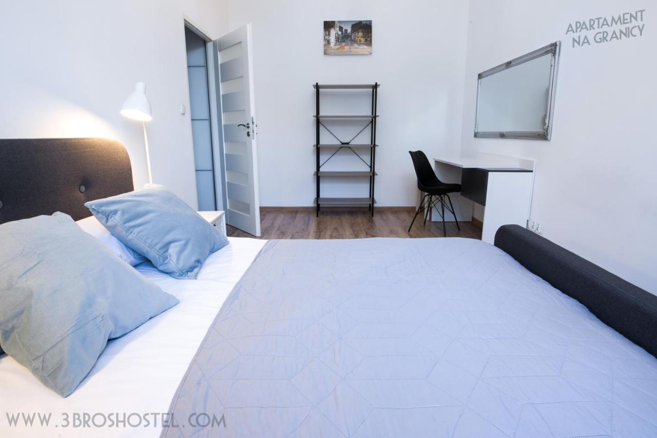 Apartament Na Granicy / Apartment On The Border Цешин Экстерьер фото